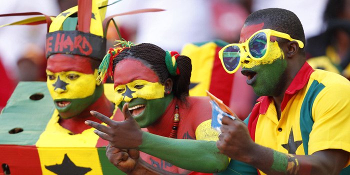 Büyük acılardan dev ekonomilere: Futbol tutkusu